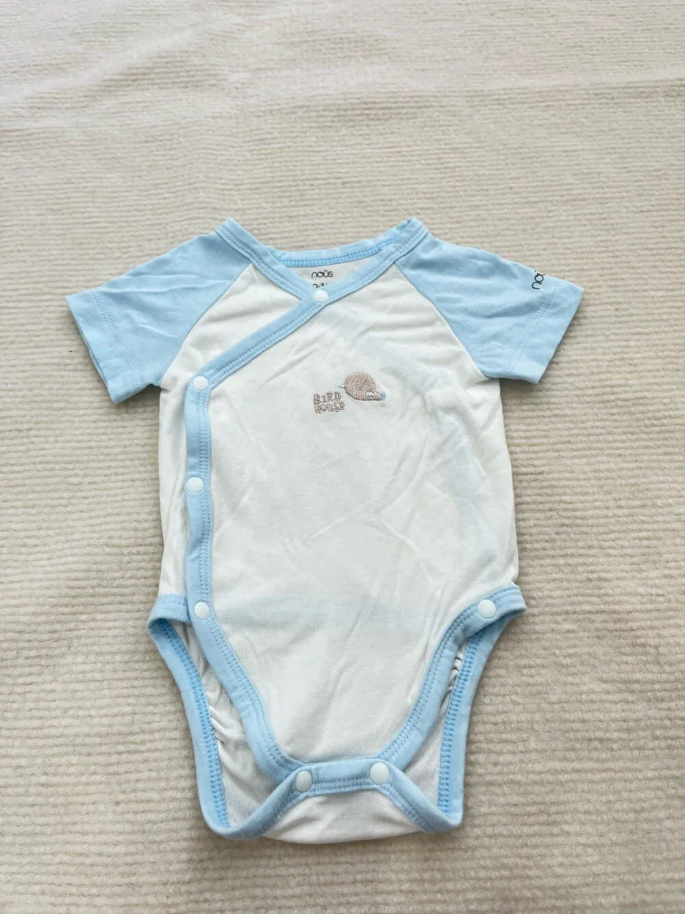 Set 2 bộ bodysuit Nous màu xanh hoạ tiết ( size: 0/3m ) - Ảnh 3
