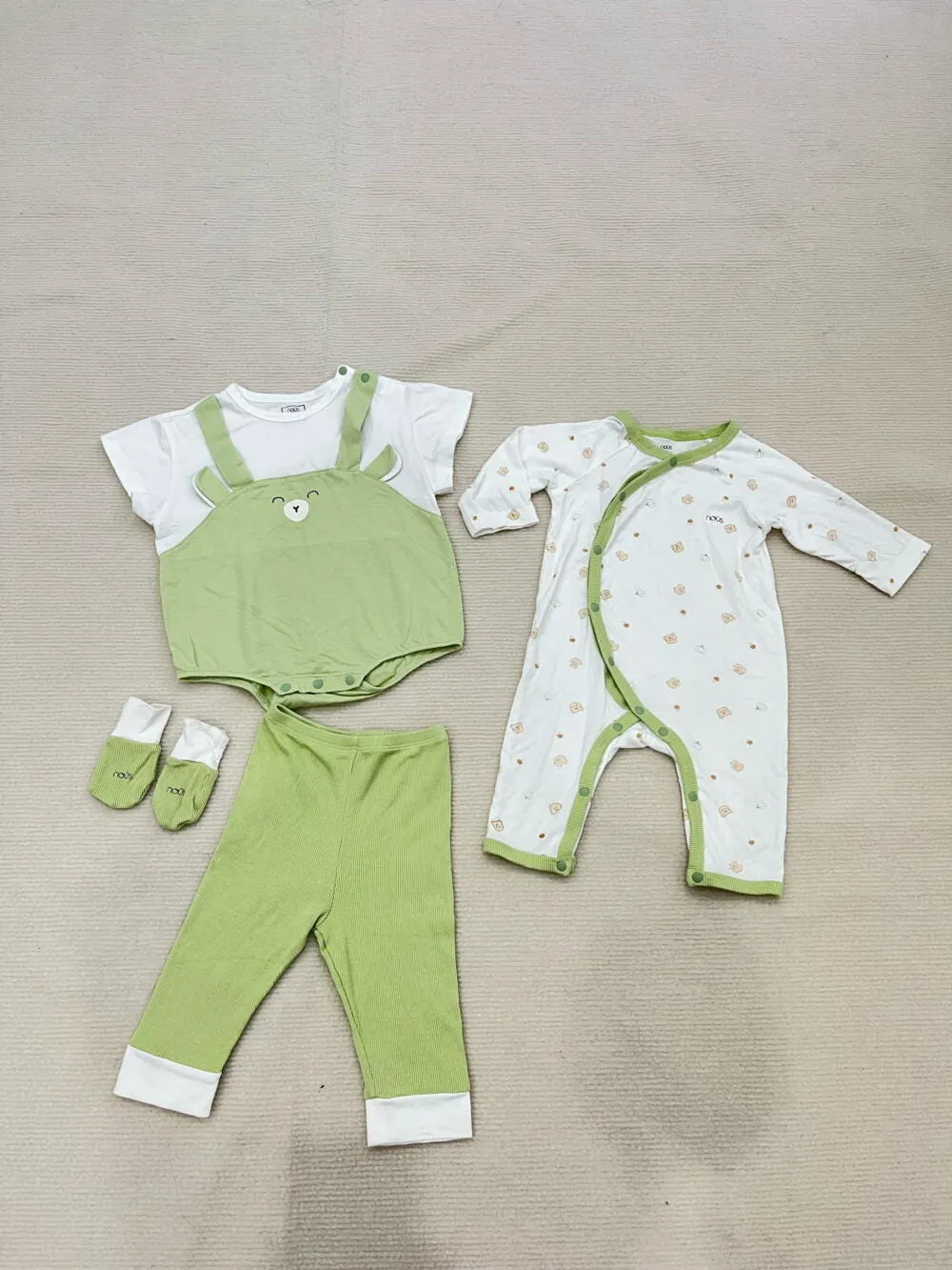 Set 2 bộ bodysuit Nous (Size: 0/3m & 3/6m - tặng kèm quần Nous & bao tay) - Ảnh 4