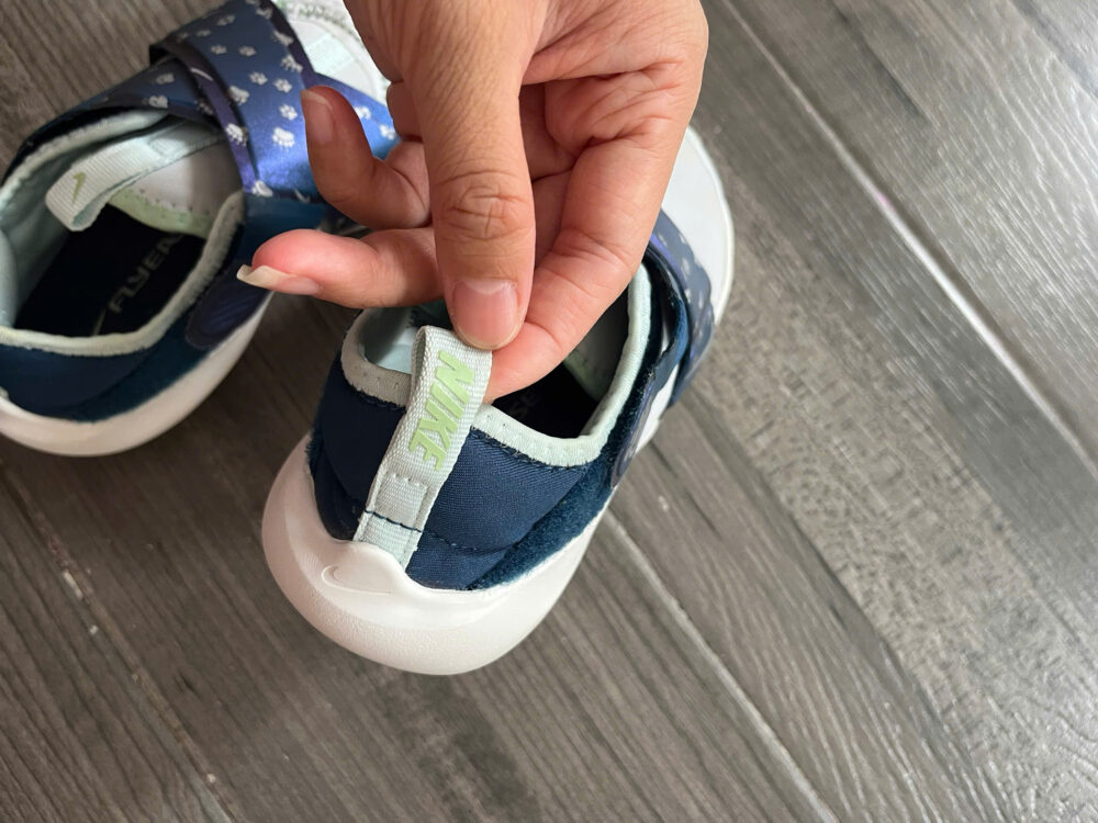 Giày thể thao trẻ em Nike Flex Advance SE 'Pawprints' cho bé 6-7 tuổi (Chân 18.5cm) - Ảnh 3
