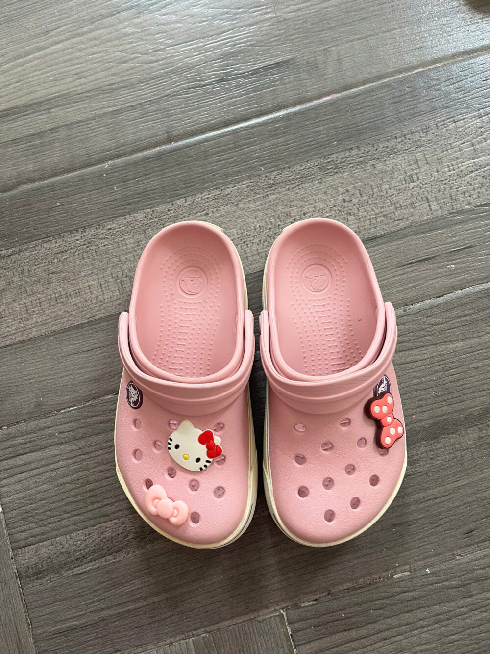 Dép Crocs trẻ em màu hồng C10 (15,8cm-16,6cm) cho bé 3-5 tuổi - Ảnh 6