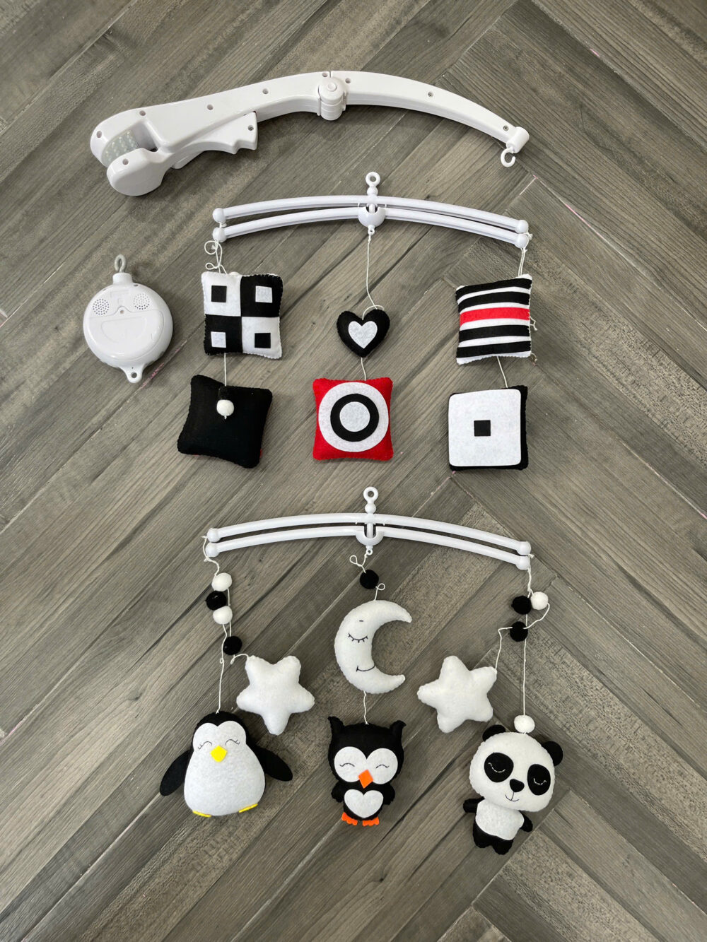 Bộ đồ chơi treo nôi/giường cũi sơ sinh kích thích thị giác cho bé 0-6M - Image 2