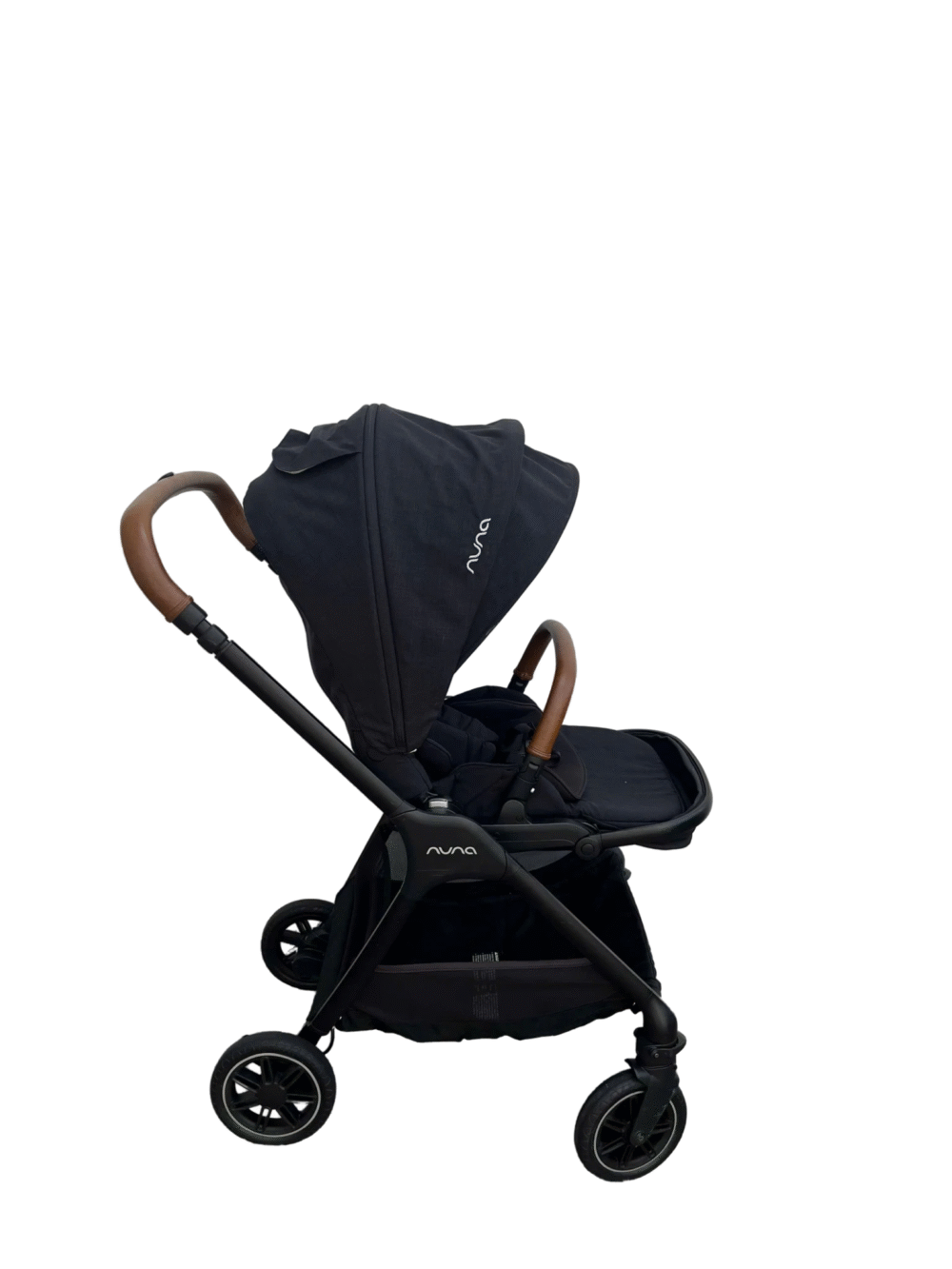 Xe đẩy Nuna Triv cho bé từ 0M+ đến 4 tuổi (22kg)