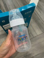 Set 4 bình sữa Philips avent Anticolic 260ml (núm 1M+) - Ảnh 4