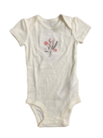 Body suit 3M-6M màu trắng hoạ tiết hoa Carter