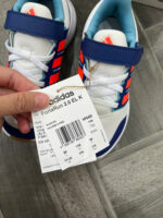 Giày thể thao adidas cho bé trai 17.5cm 4-6 tuổi - Image 6