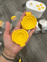 Máy hút sữa Medela pump in style max flow còn bảo hành 9/2025 (tặng kèm áo ngực hút sữa & túi trữ sữa) - Image 14