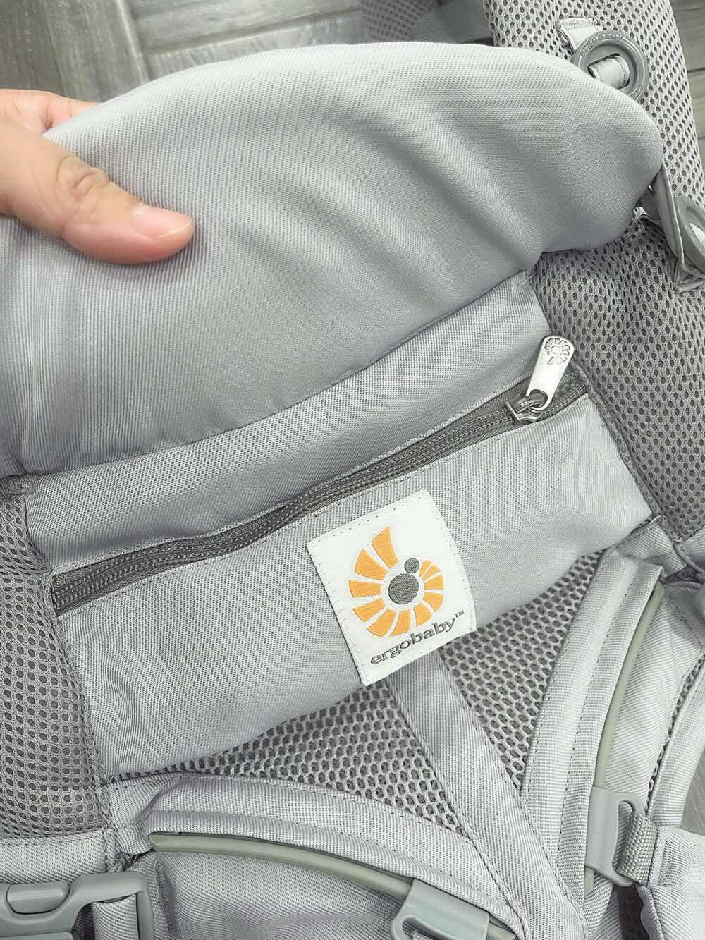 Địu Ergobaby Omni 360 cool air - màu pearl grey - Ảnh 6