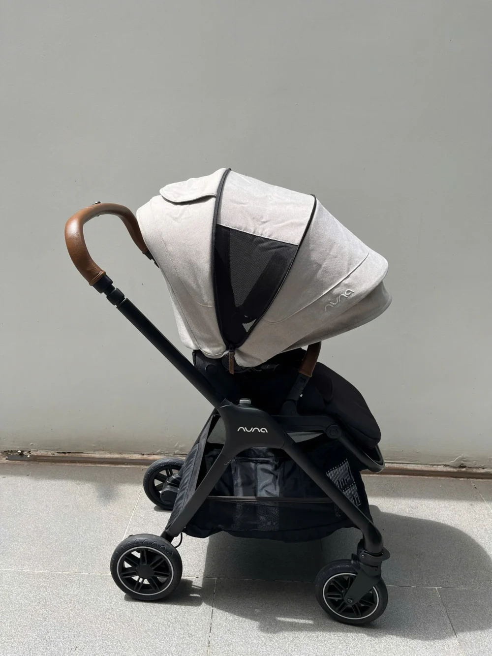 Xe đẩy Nuna triv xám - Ảnh 3