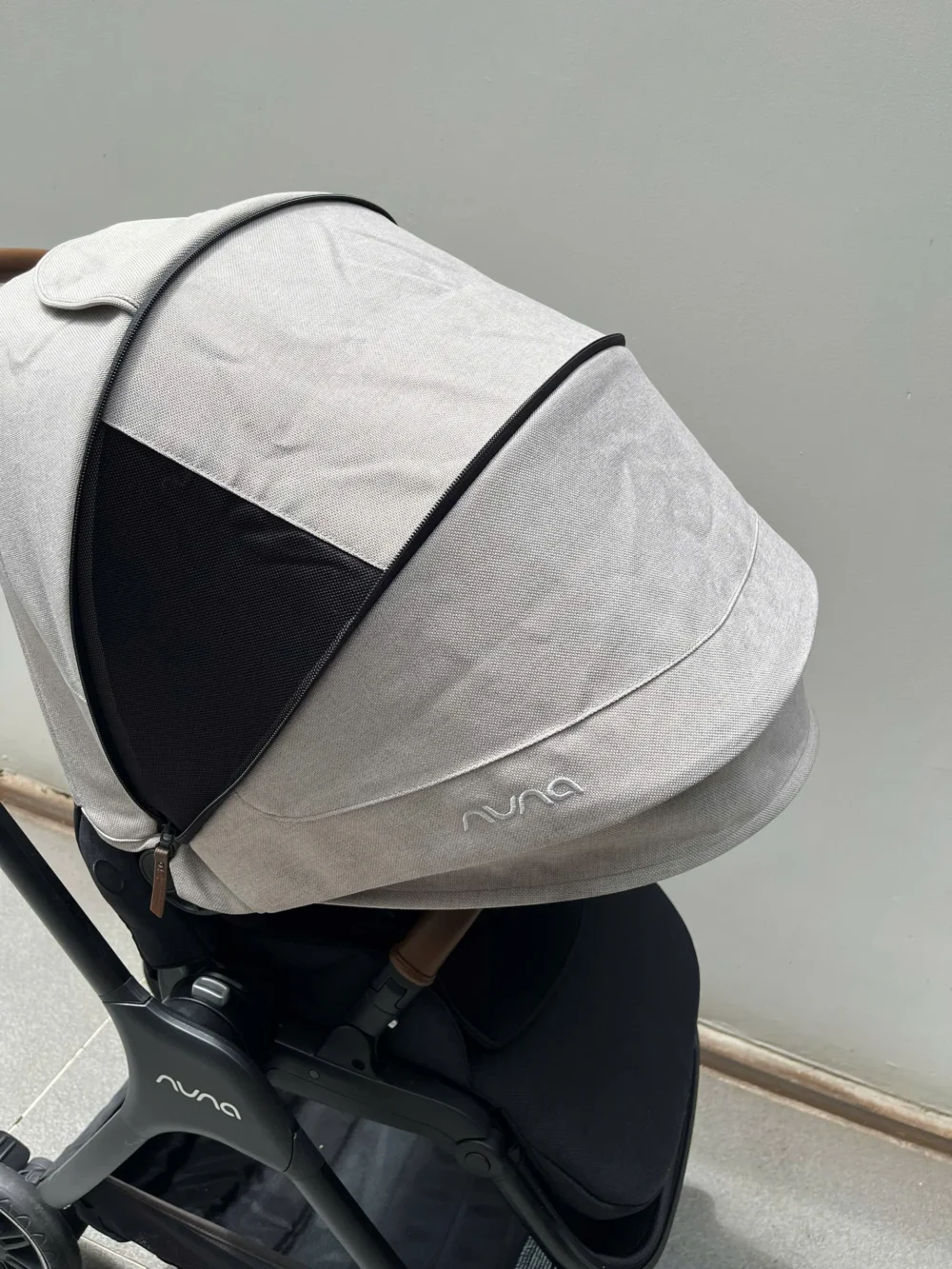 Xe đẩy Nuna triv xám - Ảnh 4