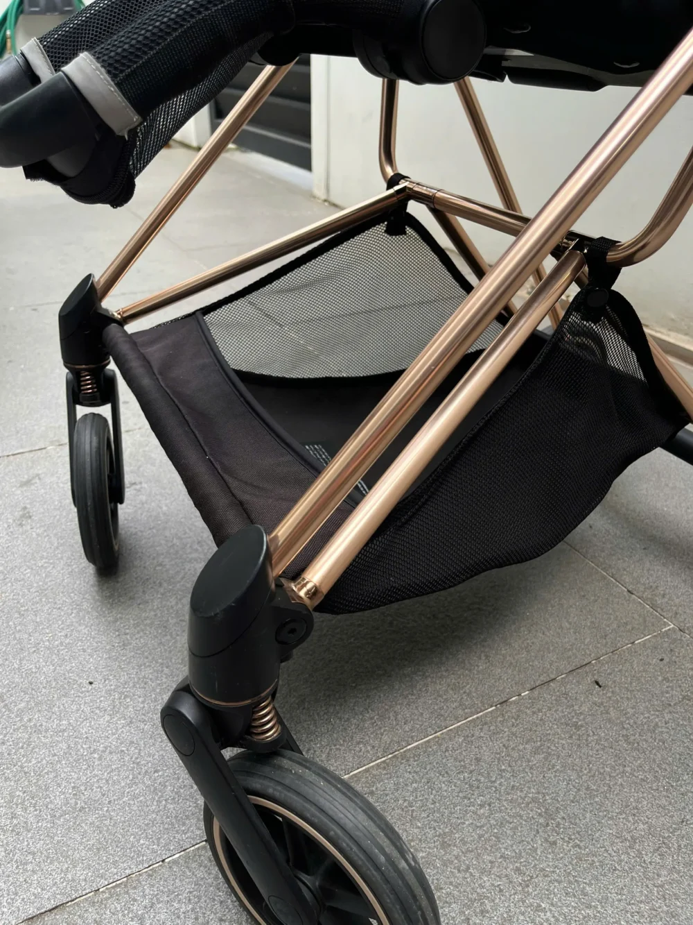 Xe đẩy Cybex mios 2 màu đen khung rose gold kèm cup - Ảnh 12