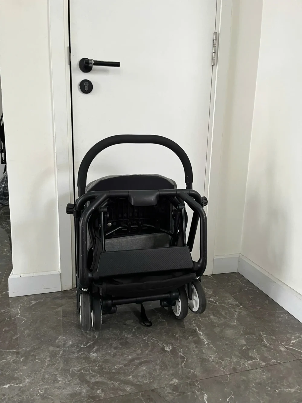 Xe đẩy Cybex Eezy S màu xám tích hợp bumper 4M+ đến 3 Tuổi - Ảnh 11