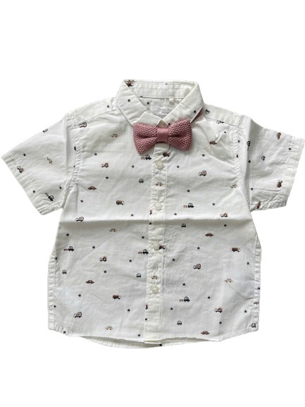 Áo sơ mi Next baby bé trai hoạ tiết ô tô mini màu trắng kèm nơ hồng (12 đến 18 tháng) Next baby