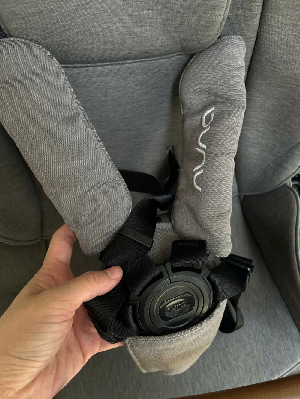 Xe đẩy Nuna triv màu xám khung bạc 0-4 tuổi - Ảnh 9