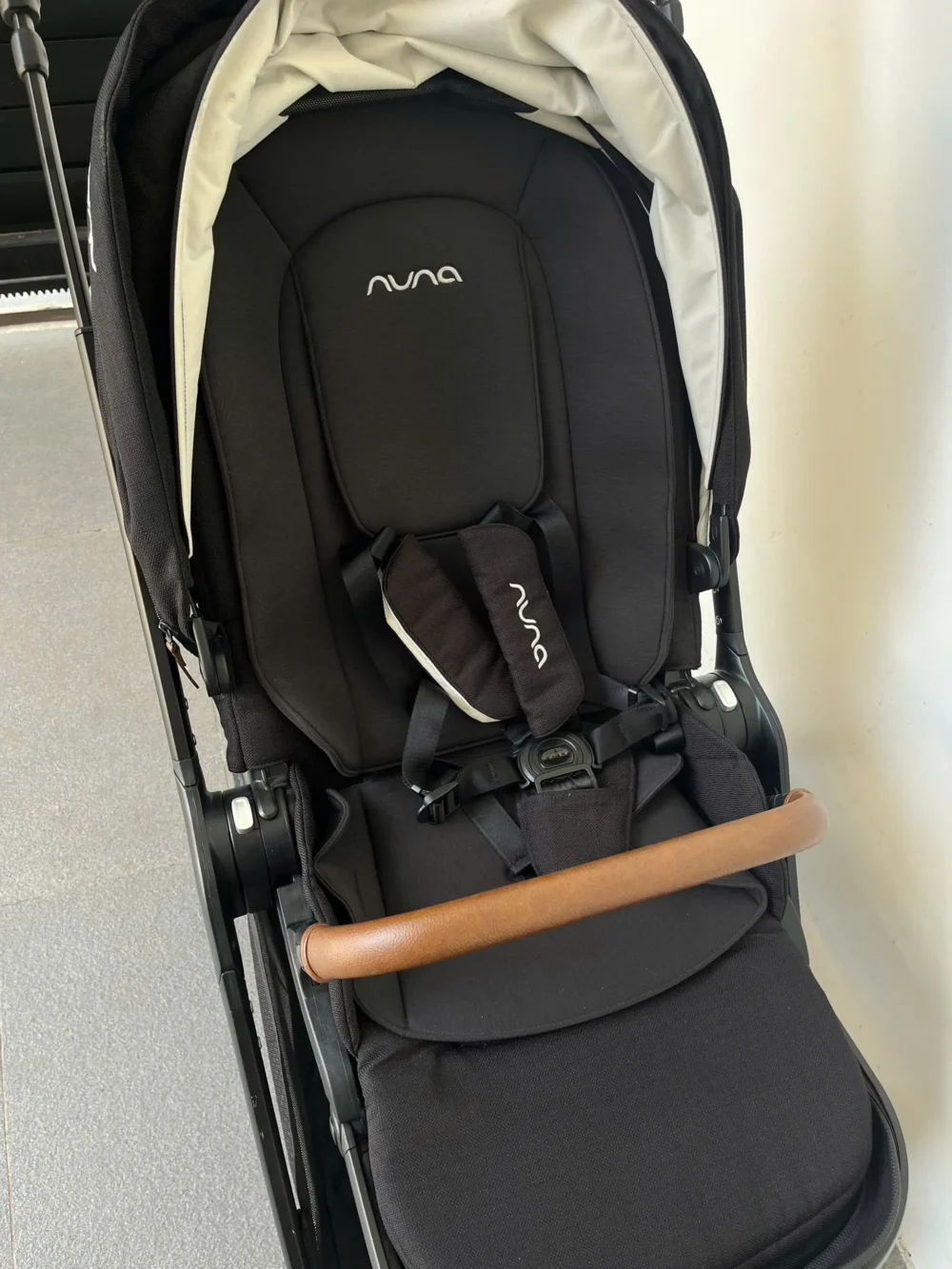 Xe đẩy Nuna triv màu đen khung đen 0-4 tuổi - Ảnh 7