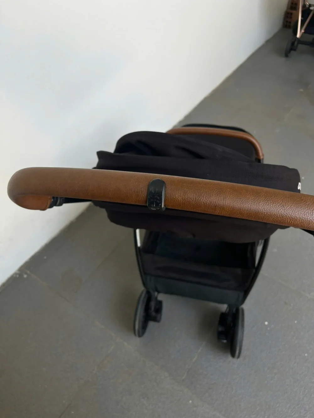 Xe đẩy Nuna triv màu đen khung đen 0-4 tuổi - Ảnh 14