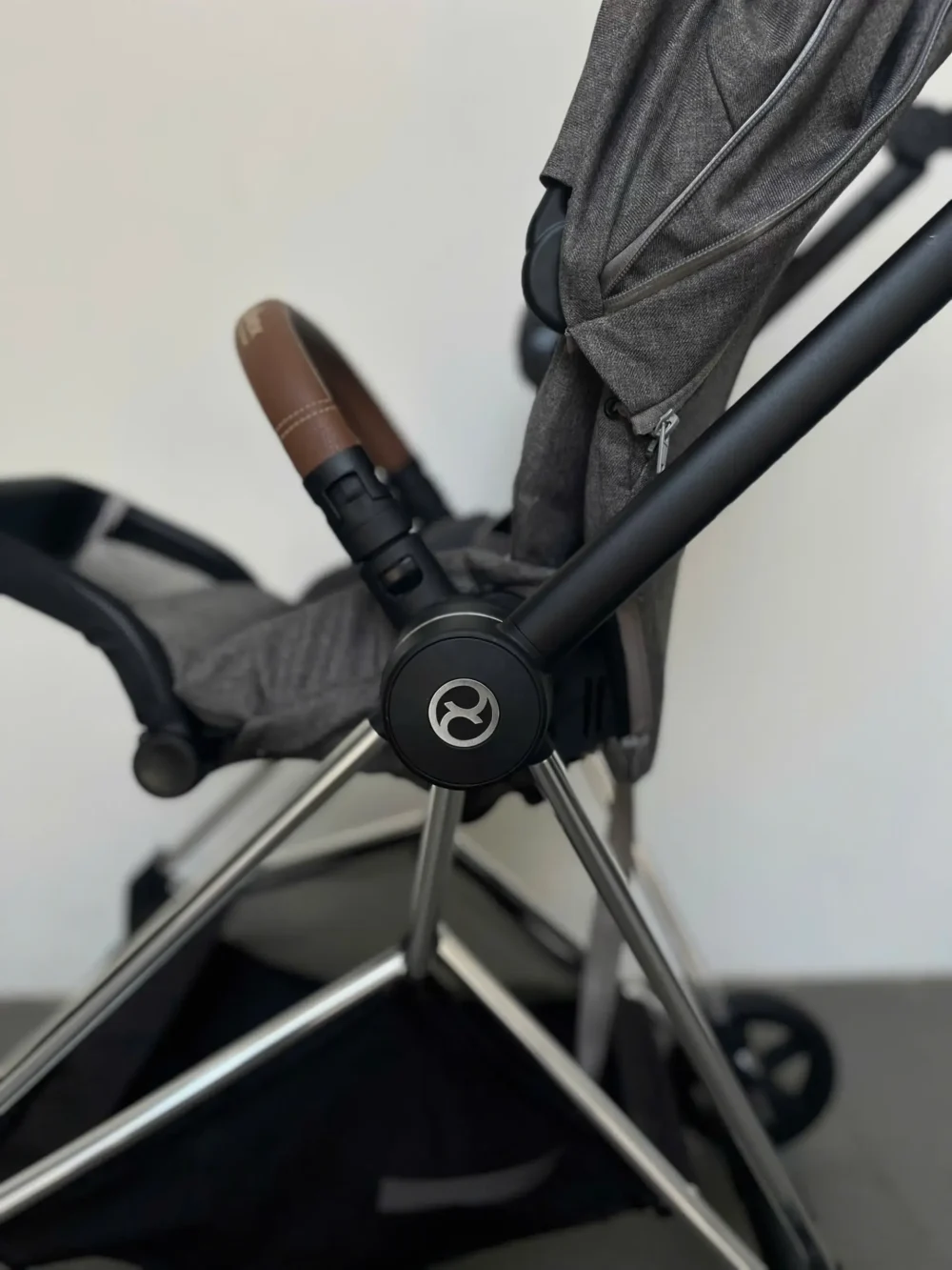 Xe đẩy Cybex mios 3 màu xám khung bạc 0-4 tuổi - Ảnh 9