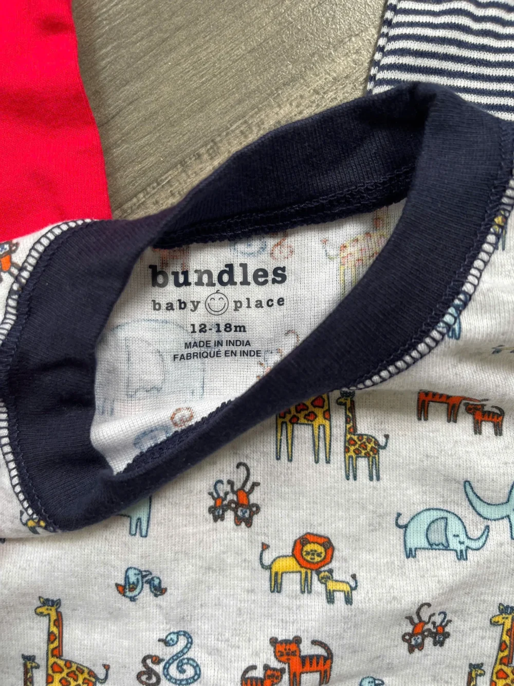 Set 3 bodysuit ngắn tay Simple joys by Carter's & Bundles 12M - Ảnh 5
