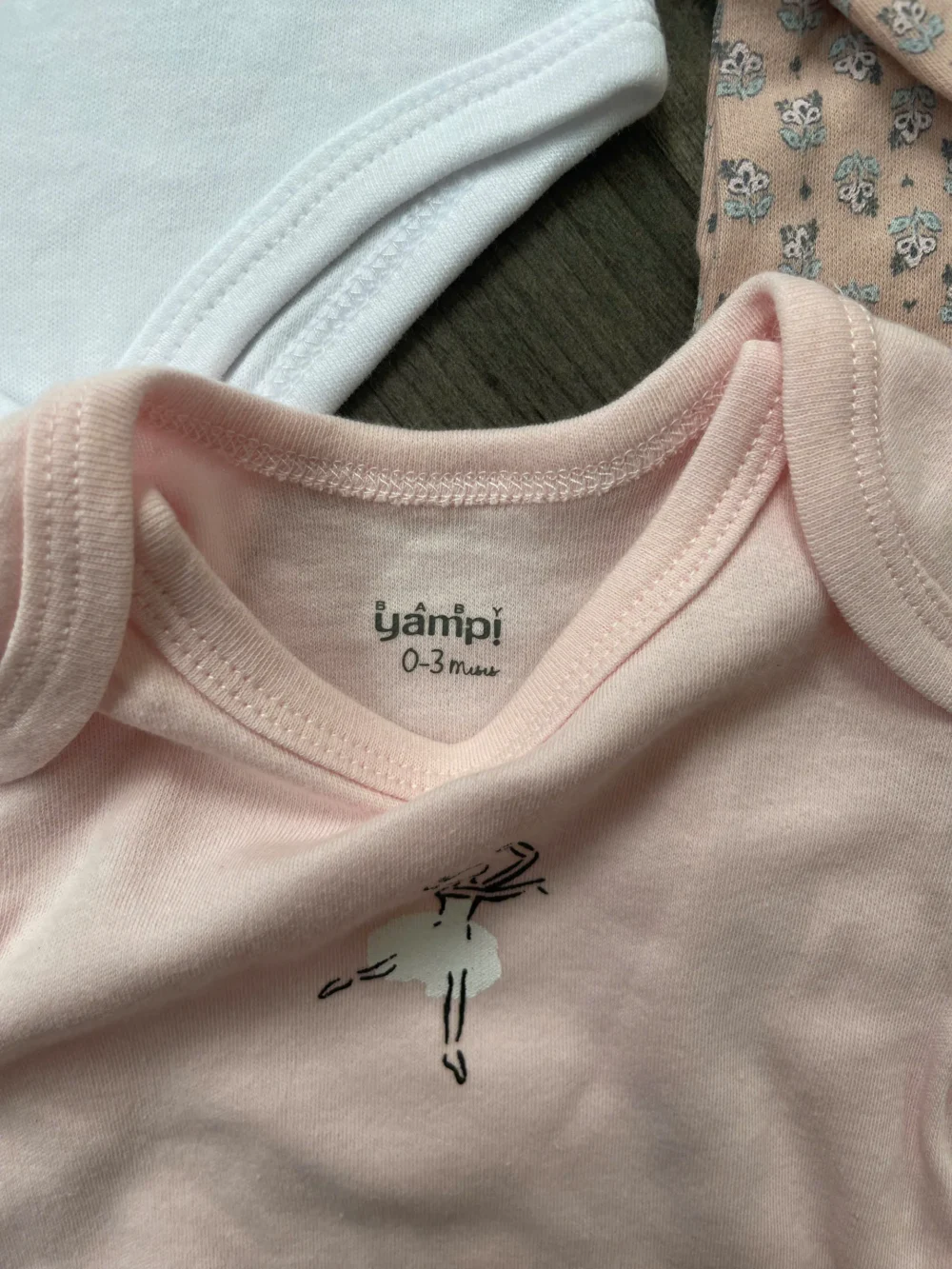 Set 4 bodysuit dài tay cho bé gái 0 đến 3 tháng - Ảnh 6