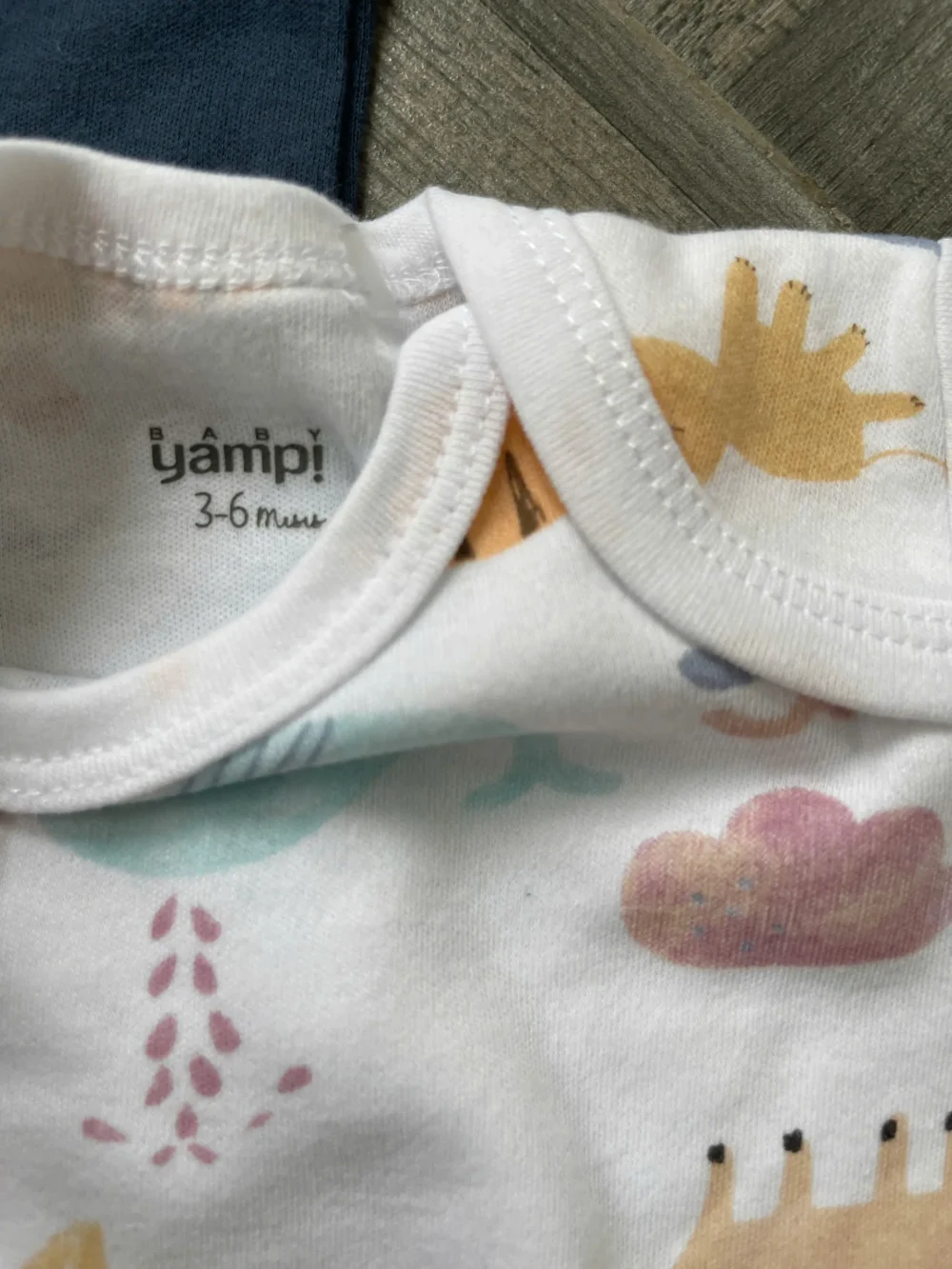 Set 3 bodysuit dài tay cho bé gái 3 đến 6 tháng - Ảnh 4