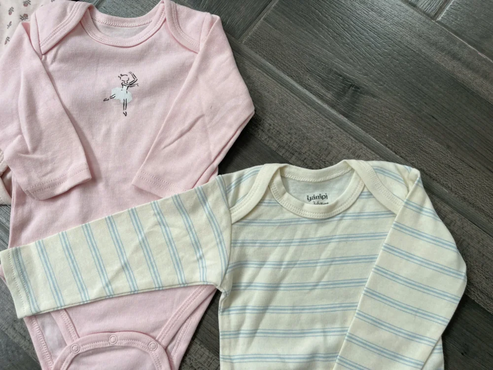 Set 3 bodysuit dài tay cho bé gái 3 đến 6 tháng - Ảnh 4
