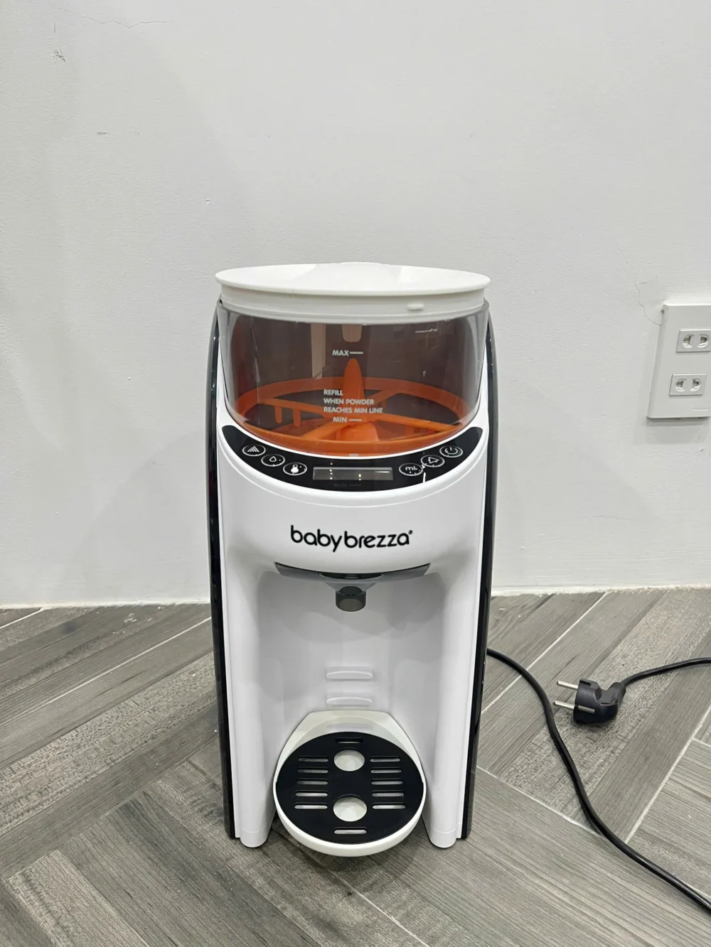 Máy pha sữa Baby Brezza Formula Pro - Ảnh 9