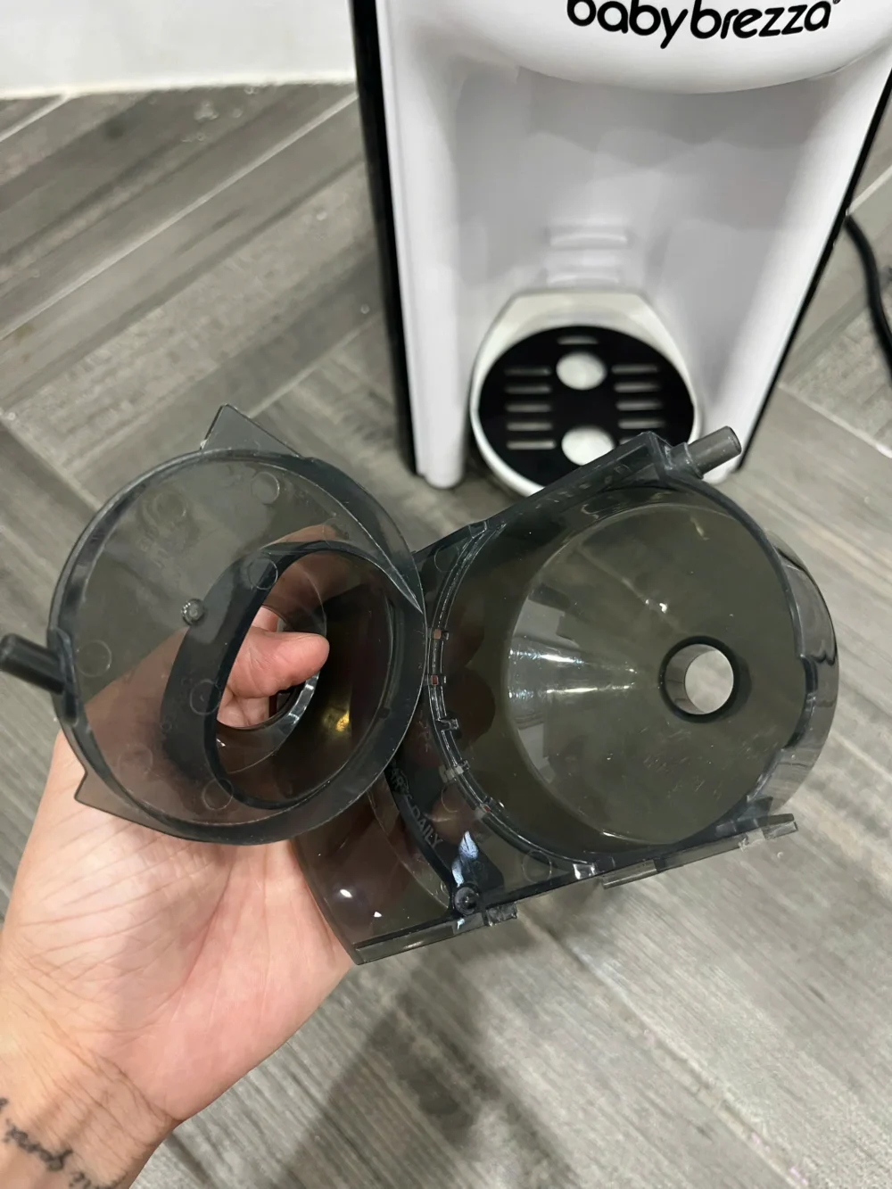 Máy pha sữa Baby Brezza Formula Pro - Ảnh 15