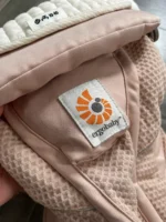 Địu Ergo baby Omni Breeze tặng kèm yếm địu (màu baby pink) 0-4 tuổi - Ảnh 24