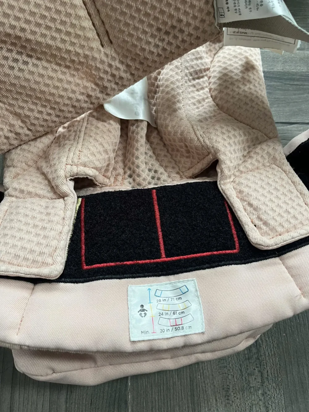 Địu Ergo baby Omni Breeze tặng kèm yếm địu (màu baby pink) 0-4 tuổi - Ảnh 5