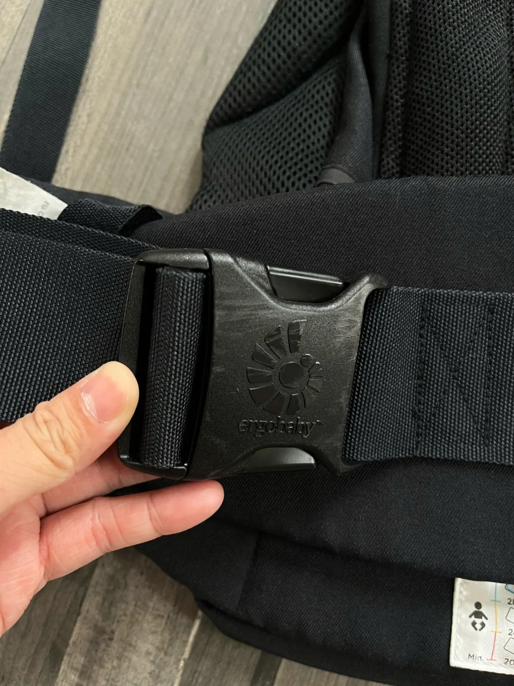 Địu Ergobaby Omni 360 cool air màu đen 0-4 tuổi - Ảnh 17