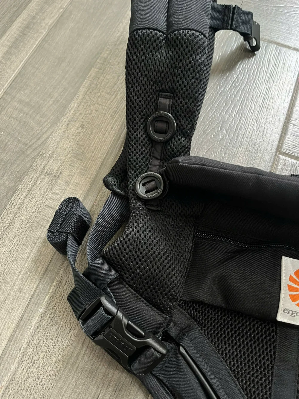 Địu Ergobaby Omni 360 cool air màu đen 0-4 tuổi - Ảnh 11