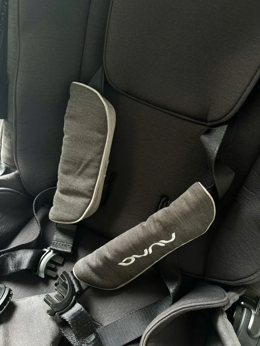 Xe đẩy Nuna triv màu xám đậm khung bạc 0-4 tuổi - Ảnh 11