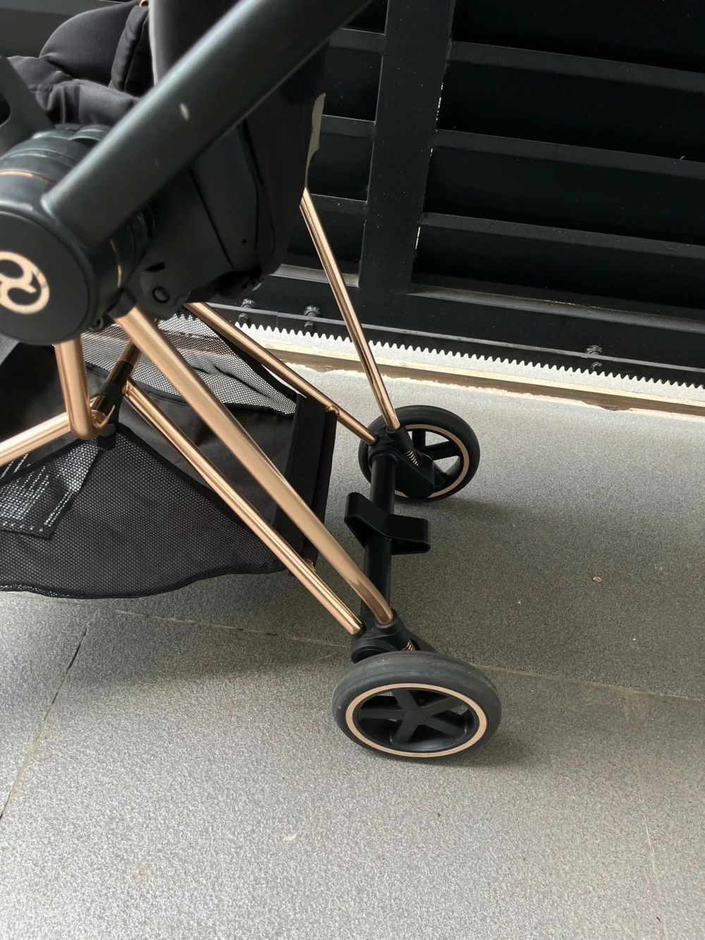 Xe đẩy Cybex mios 2 màu xám kem khung rose gold (kèm sẵn bọc tay cầm xe đẩy) 0-4 tuổi - Ảnh 8