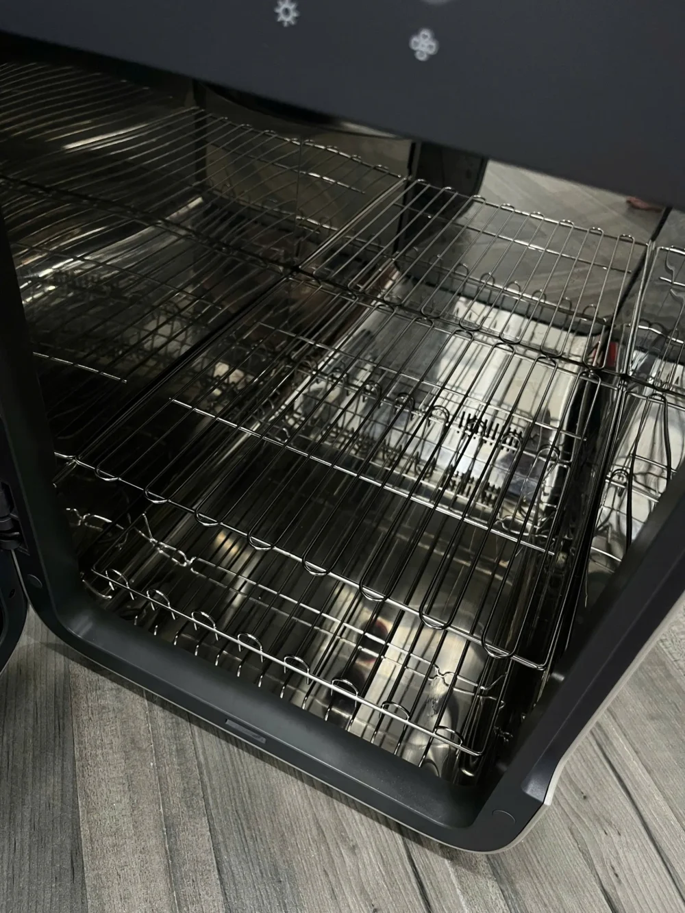 Máy tiệt trùng UV Upang màu xám - Ảnh 10