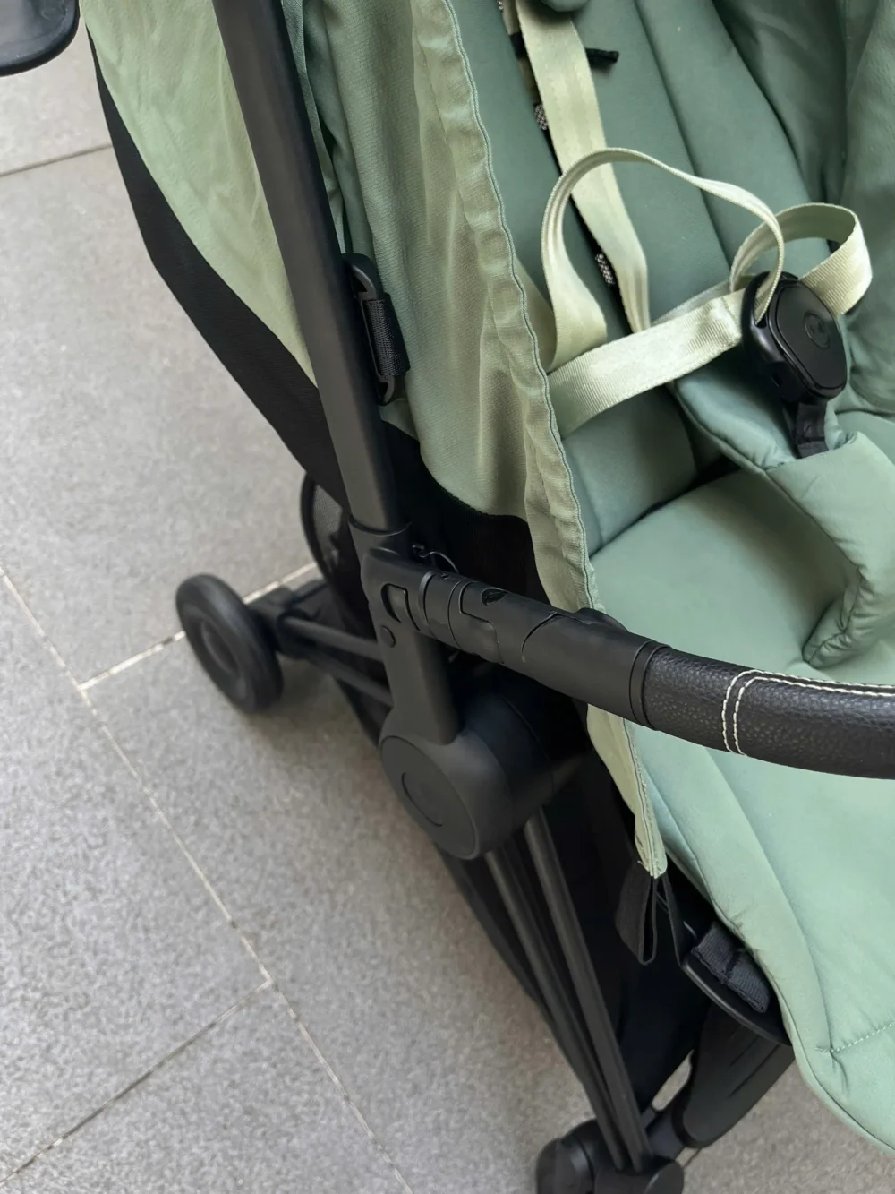 Xe đẩy Cybex Coya màu xanh (kèm sẵn bumper và cup holder) - Ảnh 15