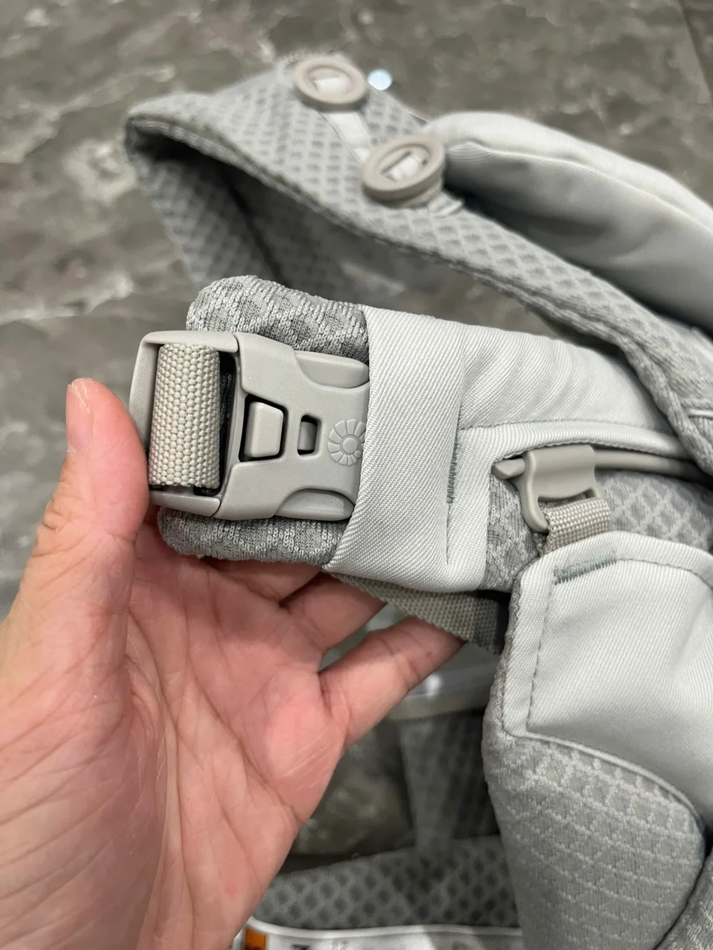 Địu Ergo baby Omni Breeze màu xám new tag fullbox - Ảnh 4