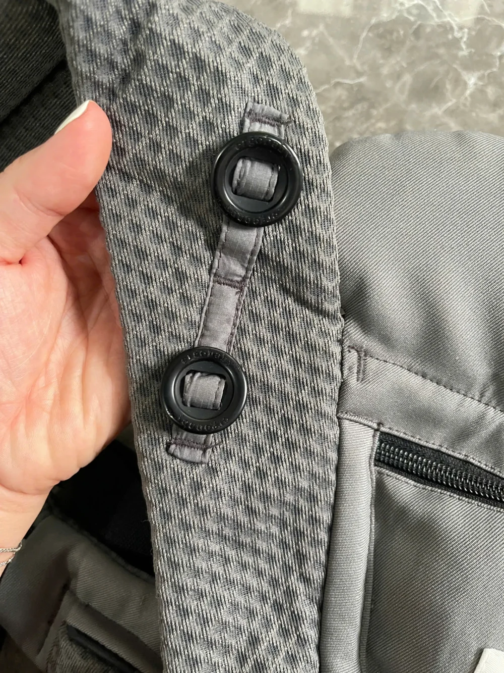 Địu Ergo baby Omni Breeze màu xám đậm (ko box) - Ảnh 12