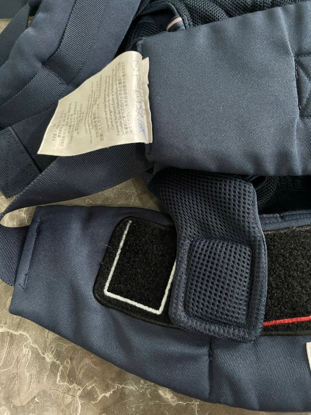 Địu Ergo baby Omni 360 cool air mesh xanh navy sọc hồng (còn box) tặng kèm yếm địu - Ảnh 16