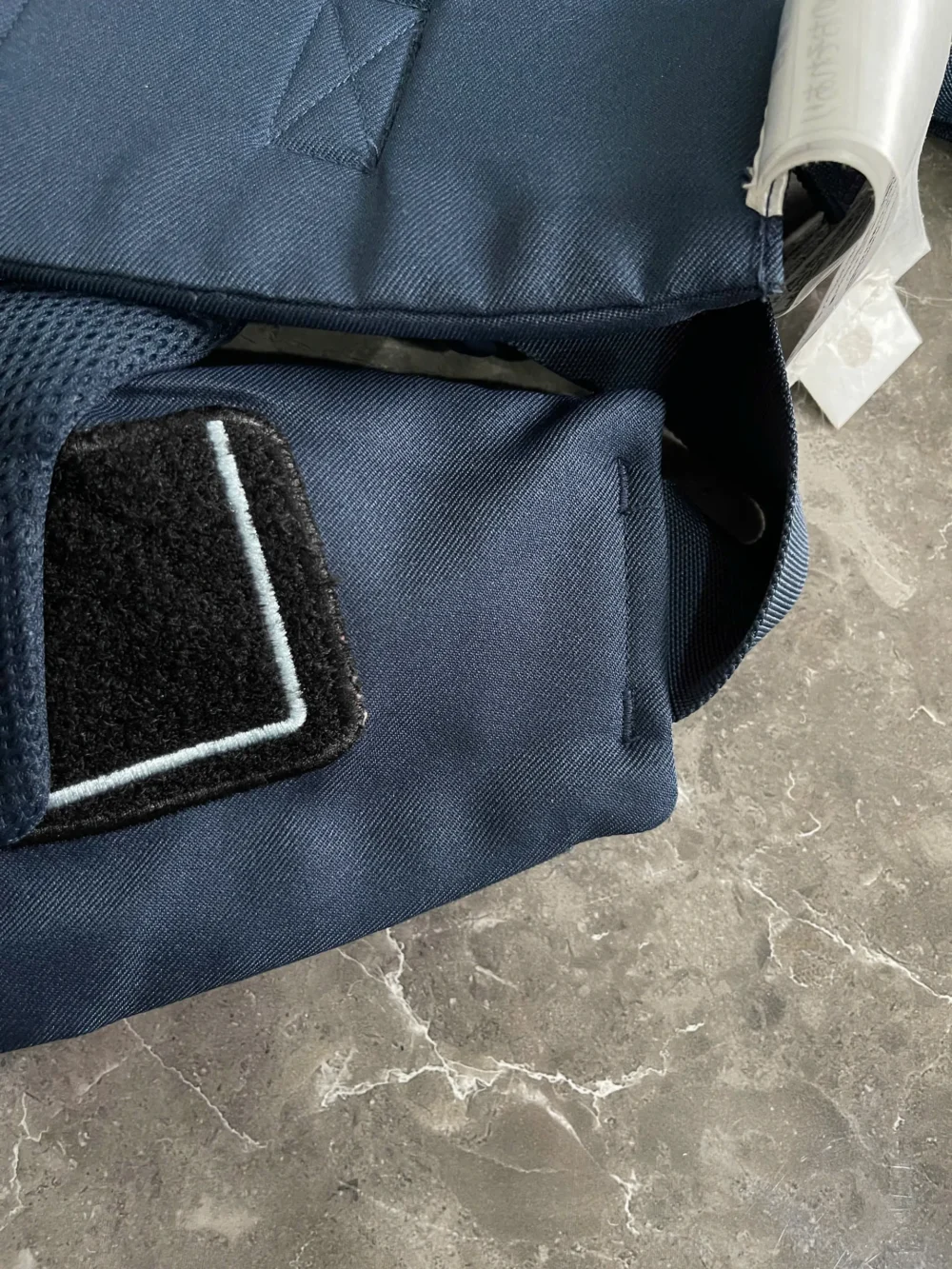 Địu Ergo baby Omni 360 cool air mesh xanh navy sọc hồng (còn box) tặng kèm yếm địu - Ảnh 3