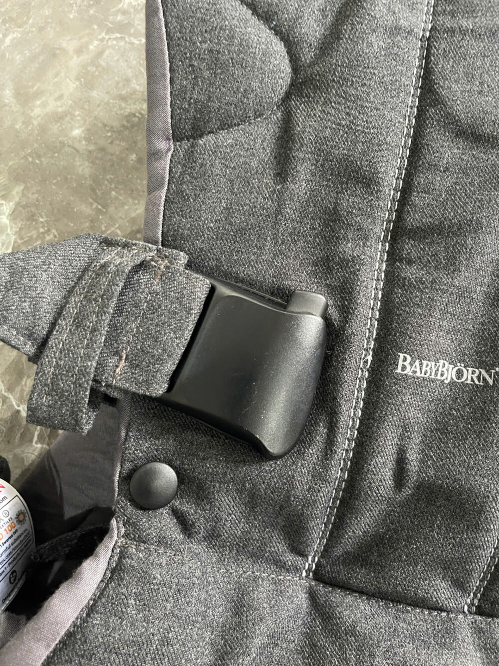 Địu Baby bjorn one cotton mix màu denim grey x cotton grey (còn box) 0-4 tuổi - Ảnh 21