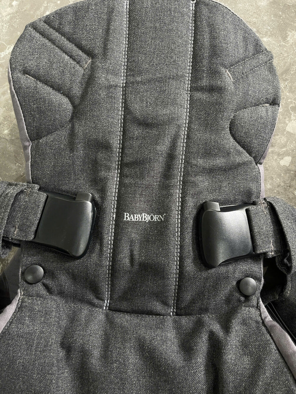 Địu Baby bjorn one cotton mix màu denim grey x cotton grey (còn box) 0-4 tuổi - Ảnh 22