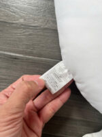 Ruột gối thỏ Raras & vỏ gối vải all season (còn tag) - Ảnh 3