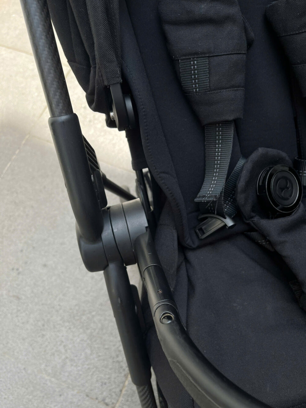 Xe đẩy Cybex Melio carbon full đen - Ảnh 2