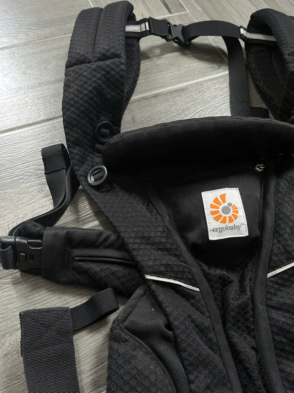 Địu Ergo baby Omni Breeze màu đen - Ảnh 3