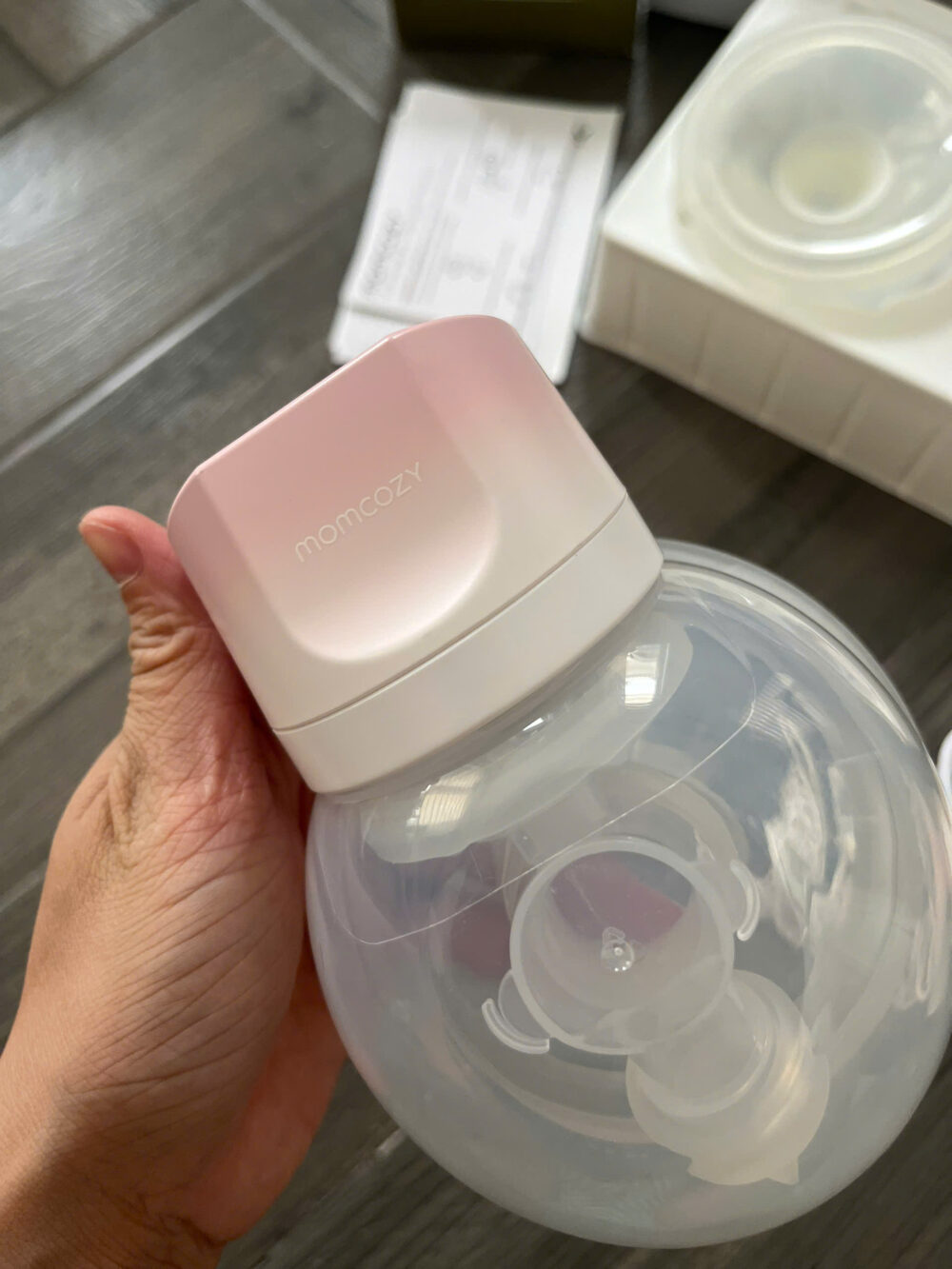 Máy hút sữa Momcozy S12 pro (tặng kèm túi đựng sữa) - Ảnh 12