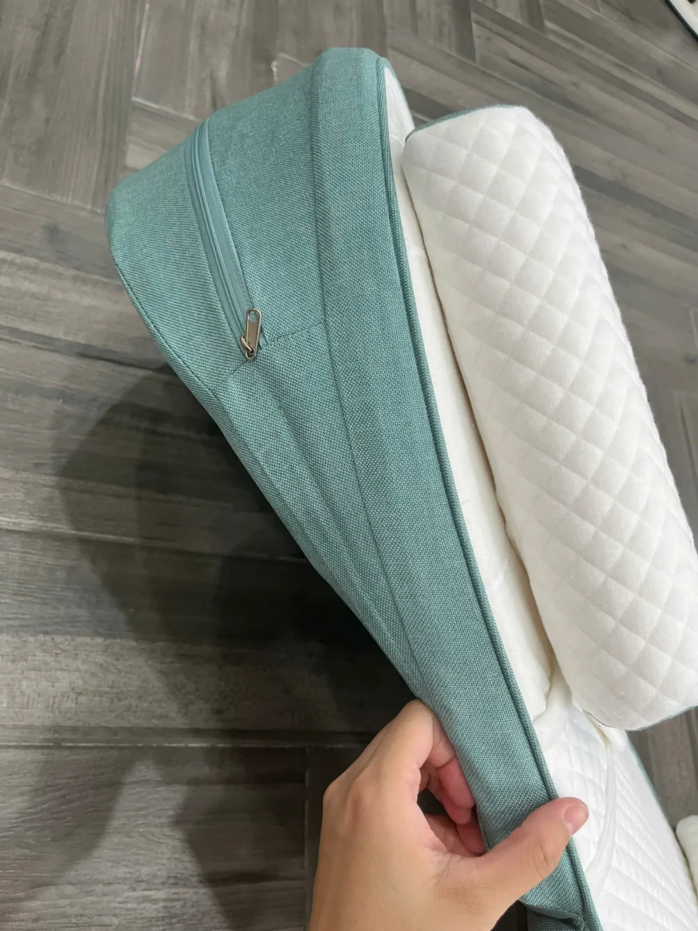 Gối chống trào ngược Aibedo màu trắng xanh - Ảnh 8