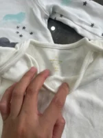 Set 4 bộ bodysuit bé & quần dài bịt chân sơ sinh mix brand (3 đến 6 tháng) - Ảnh 4