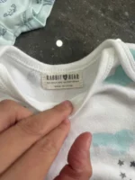 Set 4 bộ bodysuit bé & quần dài bịt chân sơ sinh mix brand (3 đến 6 tháng) - Ảnh 6
