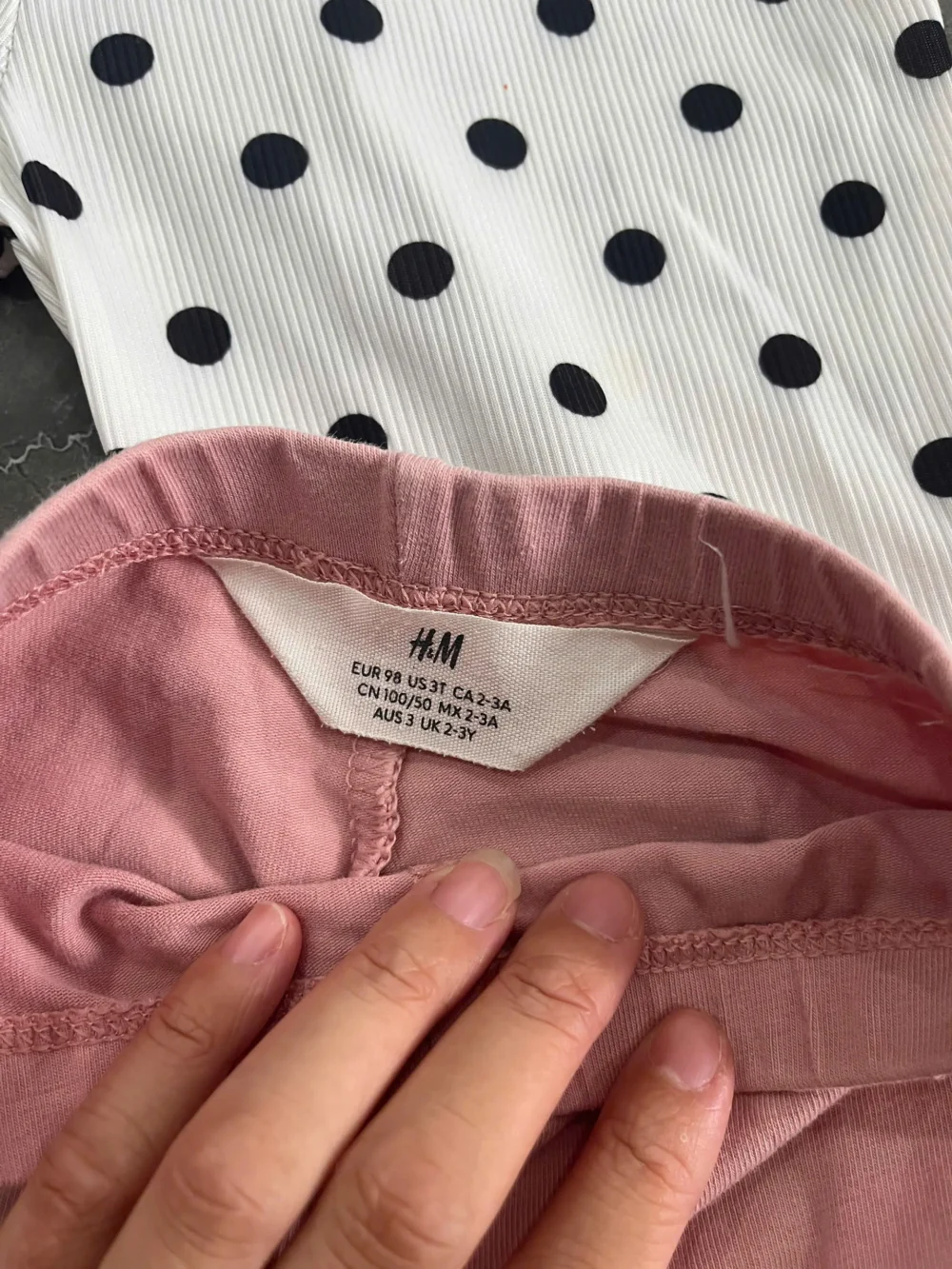 Set 3 quần dài bé gái mix brand (2 đến 3 tuổi)H&M, no brand - Ảnh 2