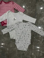 Set 3 bodysuit dài tay mix brandcarter, h&m,.. 3-6M - Ảnh 3