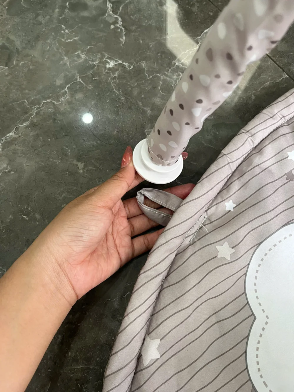 Thảm chơi phát nhạc & màu sắc và gối tập tummy time Chicco màu xám be - Ảnh 6